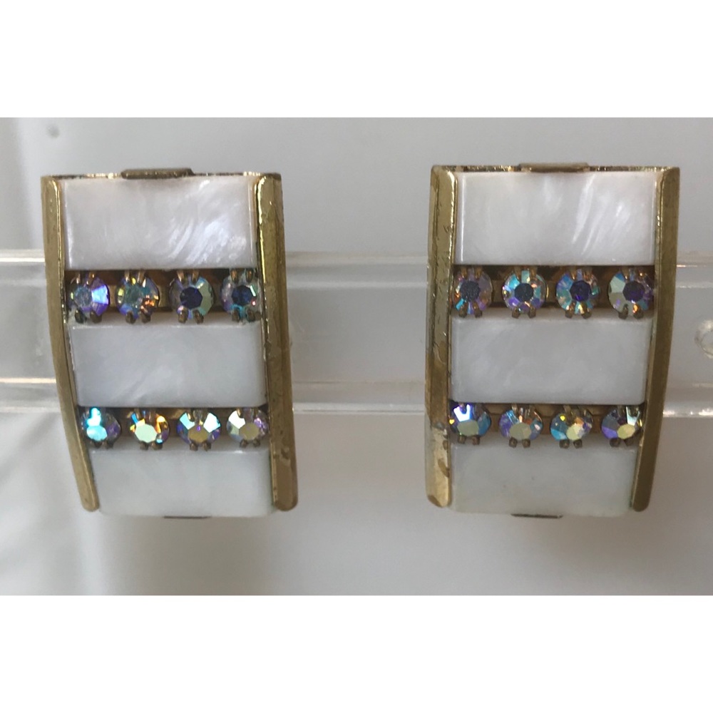 VTG Kramer MOP AB Crystal Art Deco Rhinestone Gold Tone Clip On Earrings